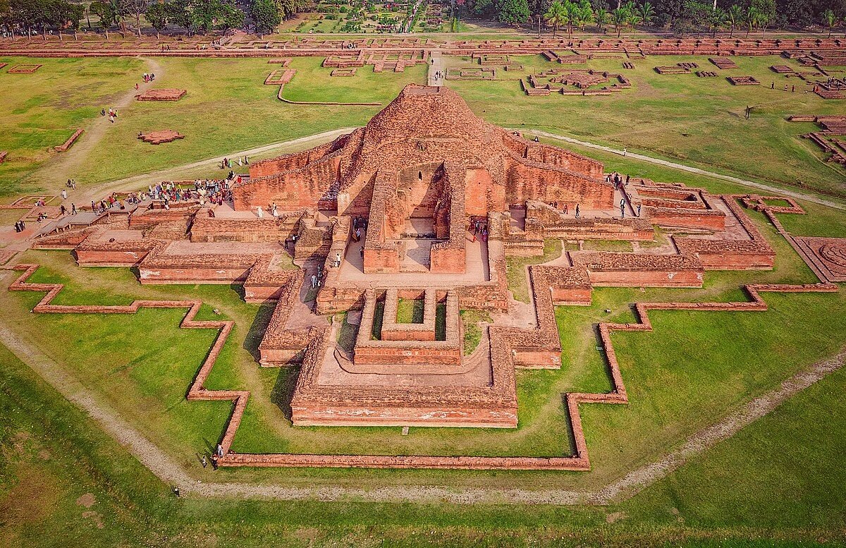 Cruciform shrine of Shalban Vihara